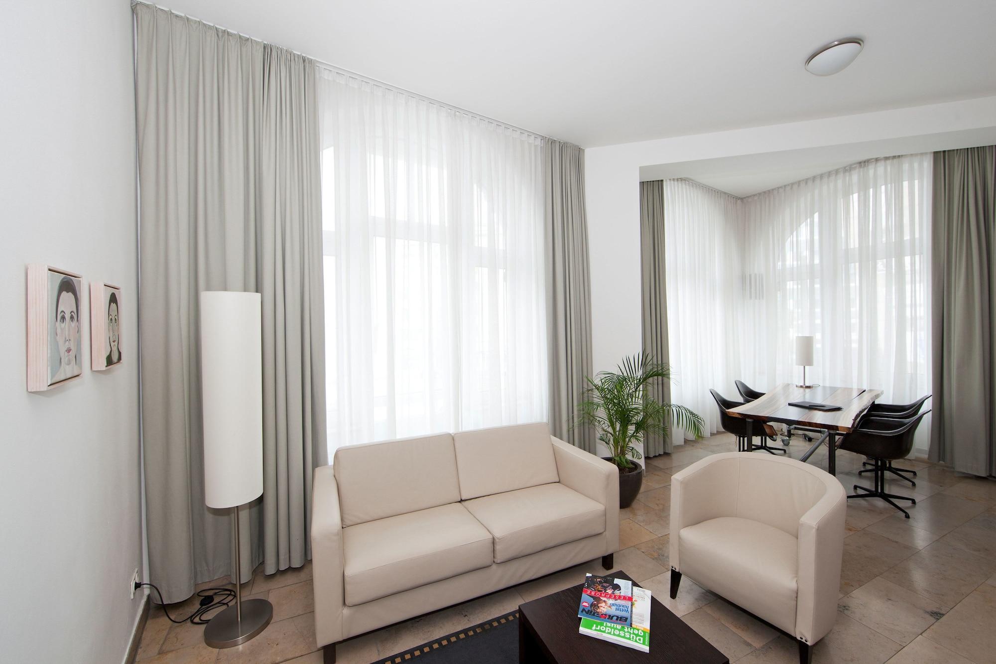 Burns Art Hotel Dusseldorf Luaran gambar