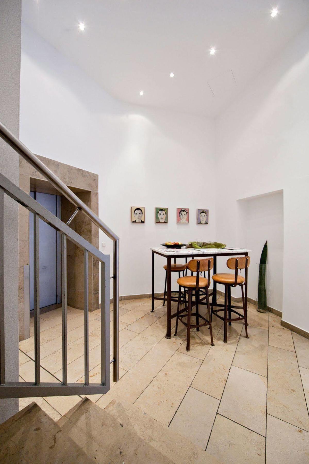 Burns Art Hotel Dusseldorf Luaran gambar